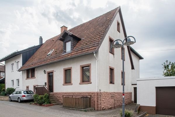 Hausansicht Straßenseite