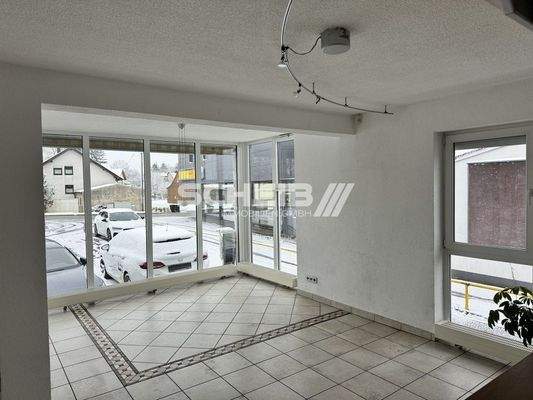 gute Außenwerbung an Fenstern möglich