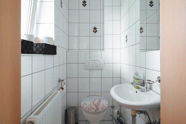 Erdgeschoss_Gäste WC_Objekt Ichenhausen Oxenbronn