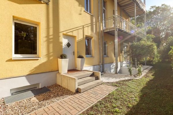 5ZimmerEigentumswohnung mit Terrasse und Garten in