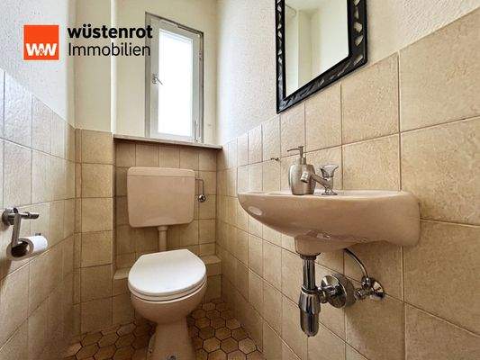 1. OG - das "Stille Örtchen" für Ihre Gäste