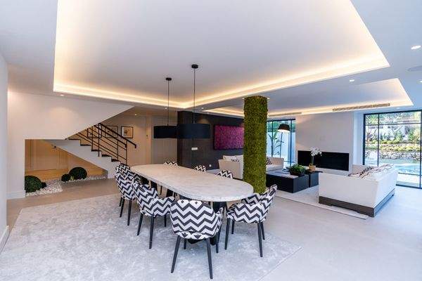 Photo: Villa in Nueva Andalucia