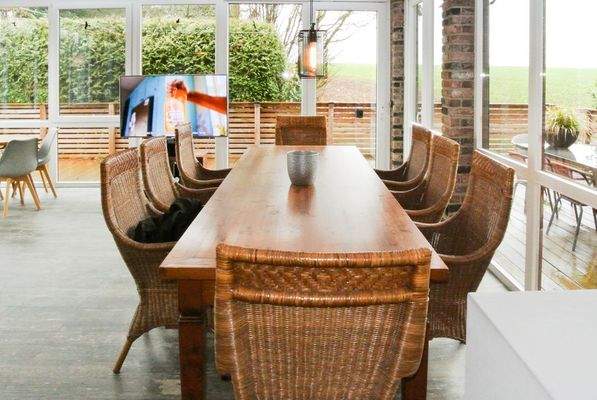 222-3,5-Exkl Esstisch (1 von 1).jpg