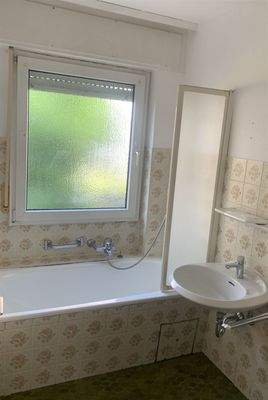 EG (klein) Badezimmer