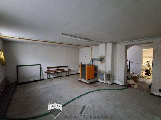 20 Keller Haus 1 Moosbrunn