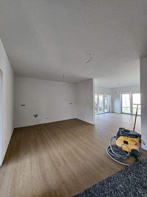 Wohnung 2, Küche mit Wohnzimmer