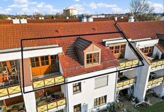 Dachwohnung mit zwei(!) Balkonen