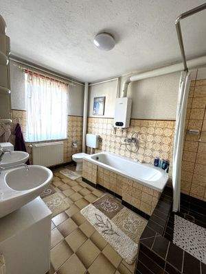 Dachgeschoss_Vollbad