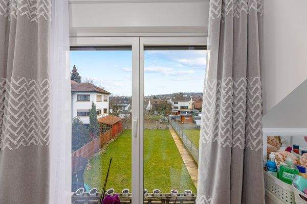 Schlafzimmer 1 Ausblick Garten