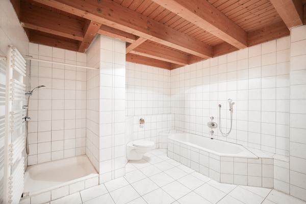 Badezimmer OG (jetziger Originalzustand)