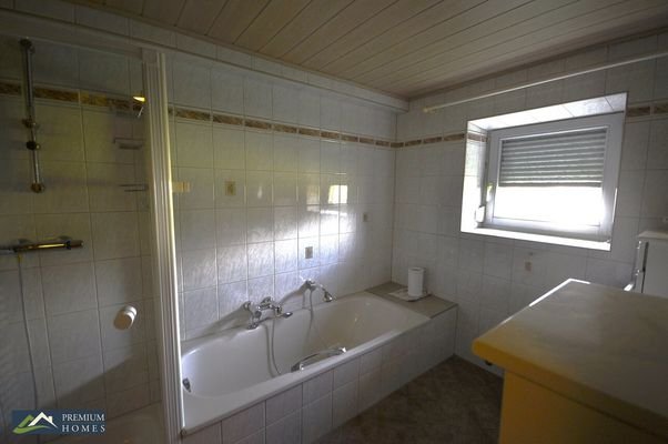 Angerberg - Bauernhof/Wohnbereich zum Mieten - Toilette EG