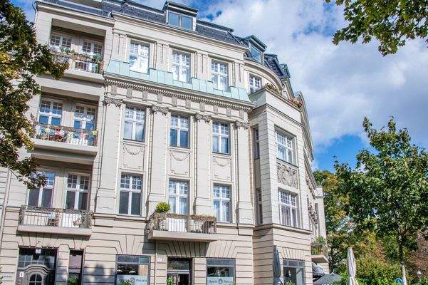 Best_Place_Bahnhofstraße_1_Sponholzstraße_27_Fassade-5