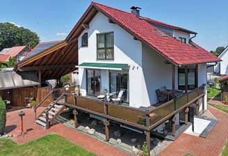 Gartenseite (Süd-West-Ansicht)