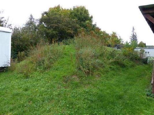 halbkugelförmige Erhebung