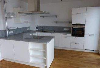 Sehr schöne Einbauküche