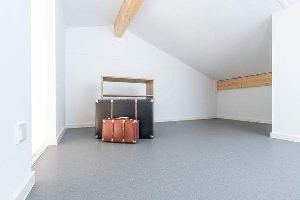 018_85 m_ Lebensfreude Spitzboden