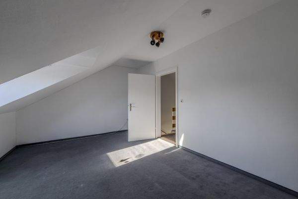 Kind - Büro 2 im Dachgeschoss