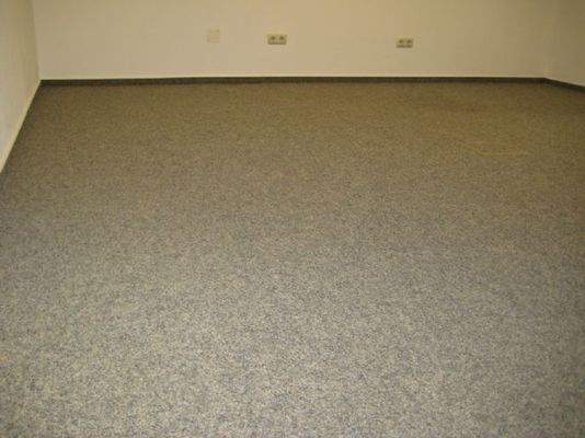 Büro 3; Teppichboden