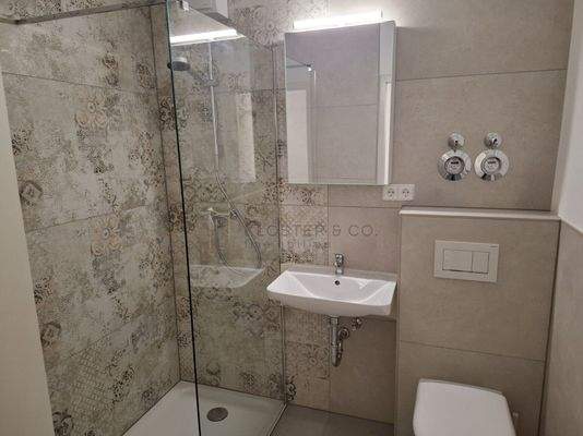 Saniertes Badezimmer