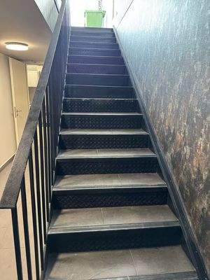 Treppe zum UG