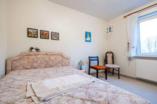 2. Schlafzimmer