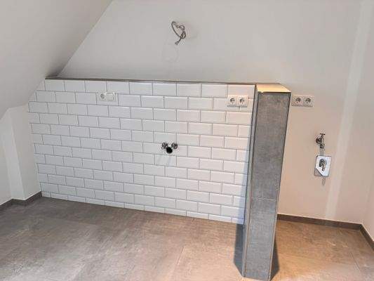 Whg 08 Bad Bereich Waschtisch