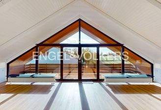 Lichtdurchflutetes Wohnen