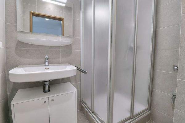 Visualisierung Badezimmer mit Dusche