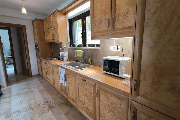 Kreta, Pemonia: Ruhiges und weitläufiges Anwesen zu verkaufen