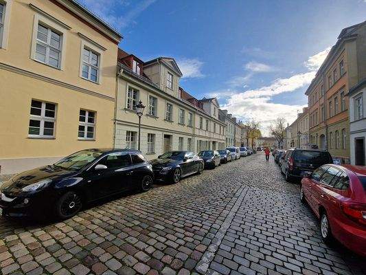 H_E_Strasse_Umgebung