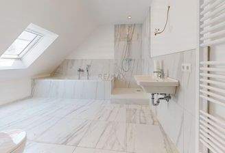 Bad DG hinteres Haus