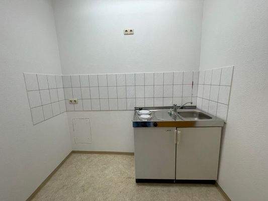 1 - 25 - Miniküche an Büro 5 u. 6