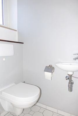 11-WC
