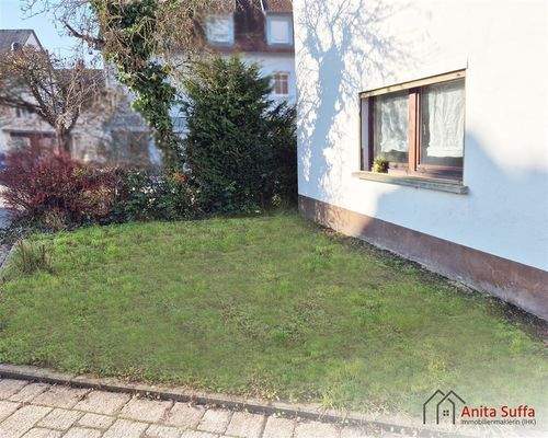 Vorgarten / Stellplatz