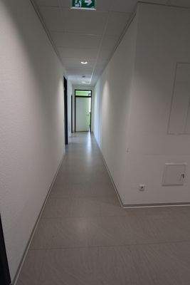 18_Flurbereich längs linke Seite