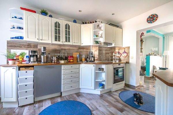 EG Küche mit EBK Ansicht 1