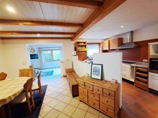 UG Esszimmer Küche.jpg