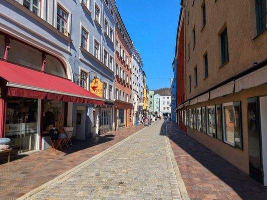 1A-Lage in Fußgängerzone