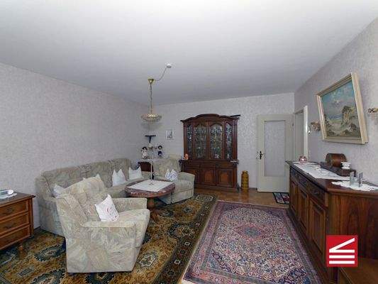 Wohnzimmer Blick Richtung Flur