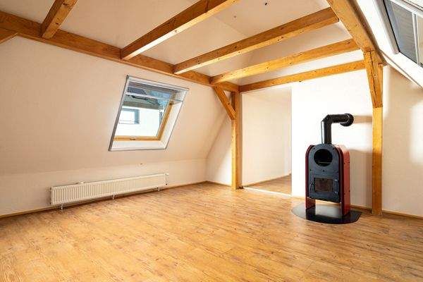 Dachgeschoss Wohnstudio