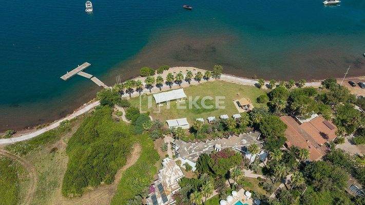 Boutique Hotel with 30 Rooms and Private Beach in Muğla Marmaris