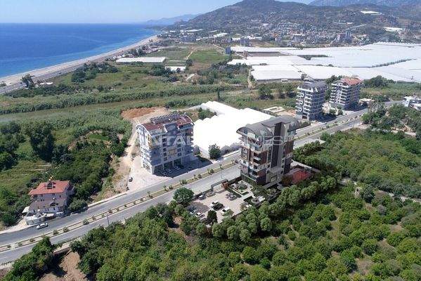 Stylish Flats with Nature and Sea Views in Alanya
