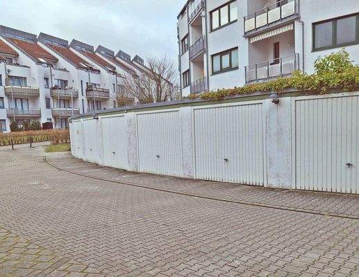 Garage vor der Haustür