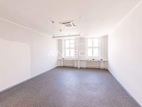 Essen Halle, Essen Hallenfläche