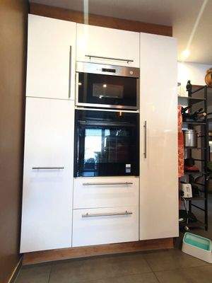 EBK mit Elektrogeräten