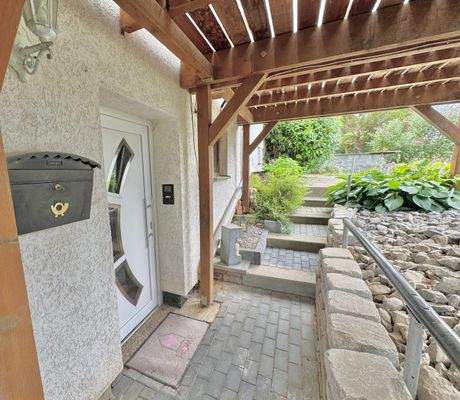 Eingang Einliegerwohnung 1 - Souterrain