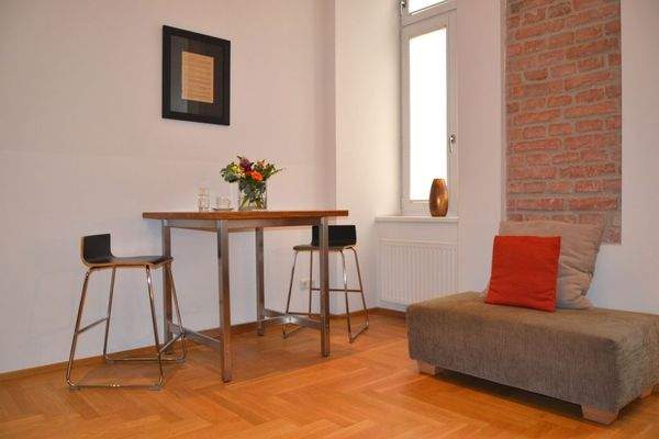 Living room with tall room height