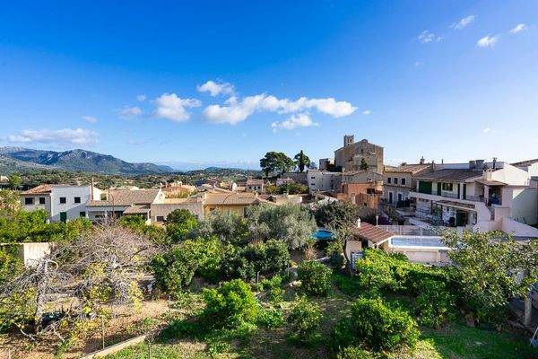 Stadthaus-Rustic-Views-Selva-1