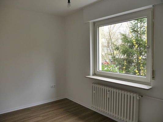 6 Kinder-/Arbeitszimmer