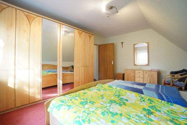 Schlafzimmer 3
